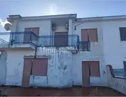 Appartamento in asta a Calopezzati