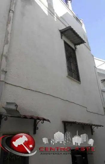 Villa in asta a Cassano delle Murge