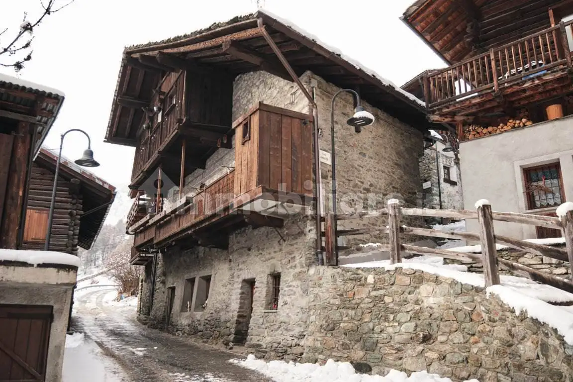 Casa indipendente in vendita a Ayas