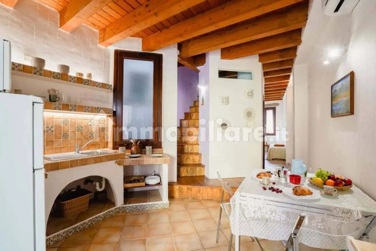 Trilocale via Piccola, Centro Storico, Olbia - foto 4