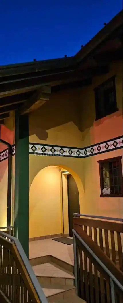 Bilocale via 4 Novembre 11, Centro, Vione - foto 2