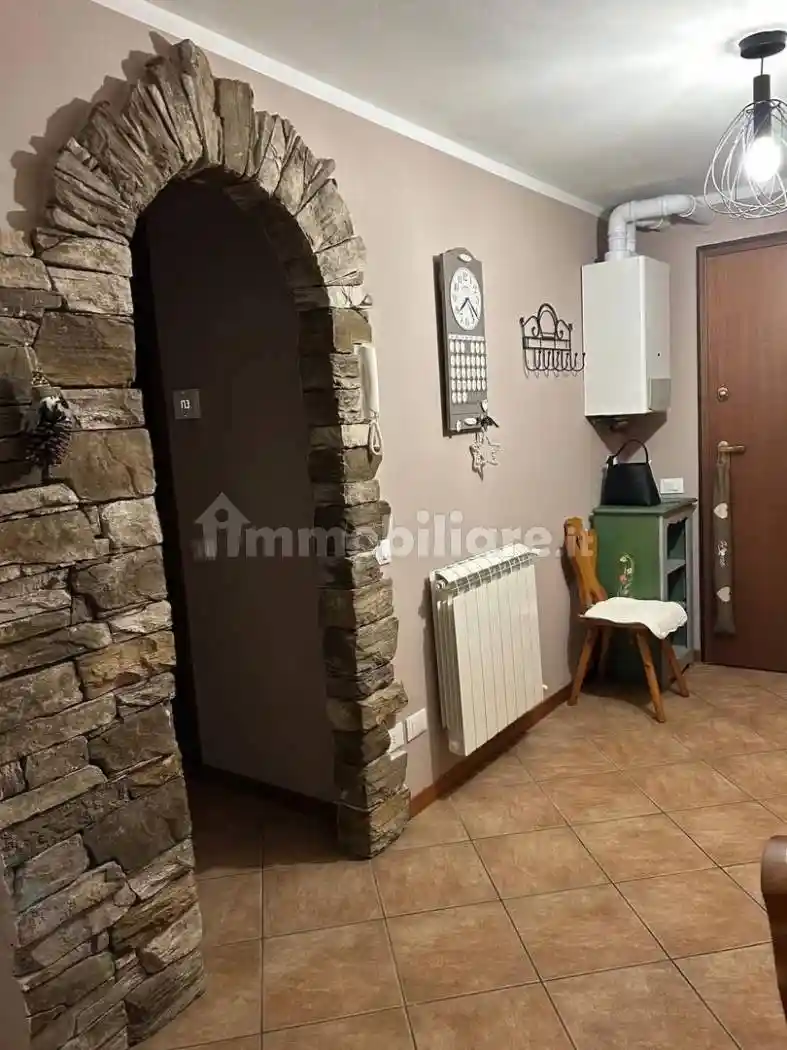 Bilocale via 4 Novembre 11, Centro, Vione - foto 5