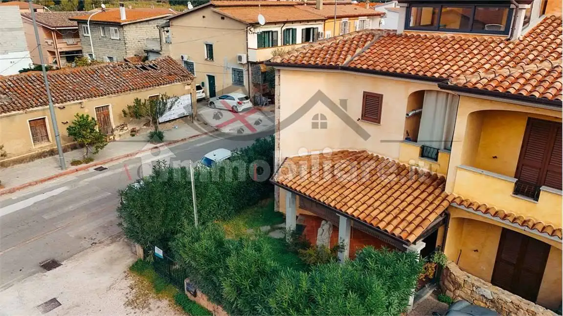 Quadrilocale via Liberazione, Centro, Torpè - foto 5