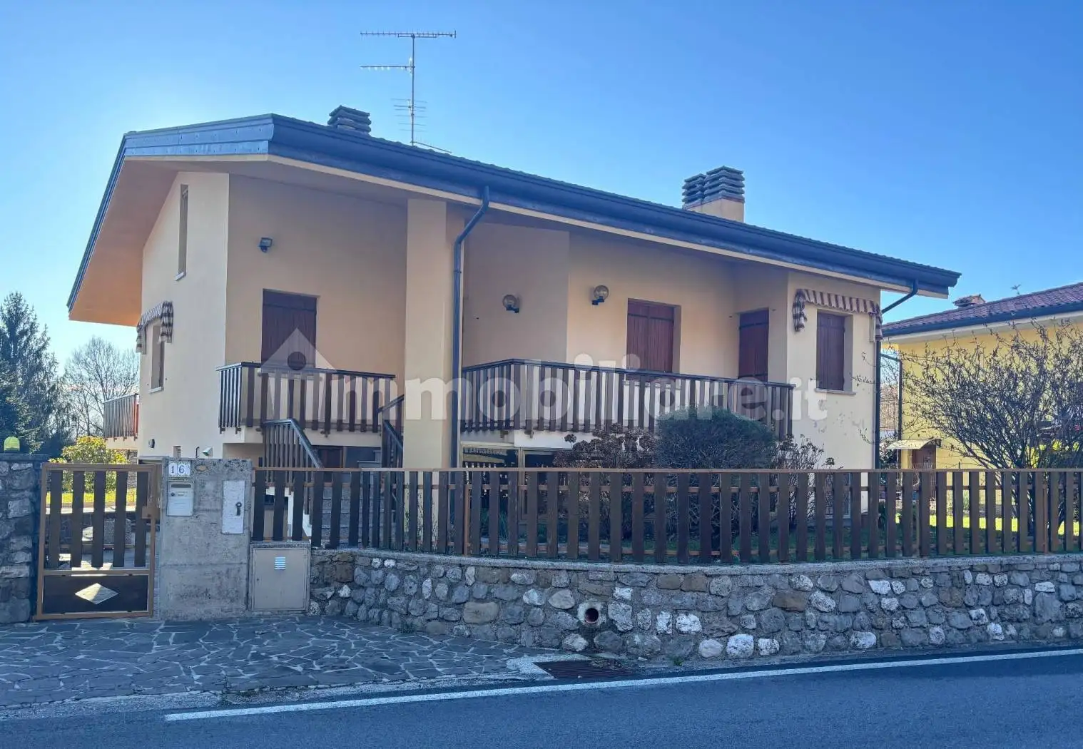 Villa in vendita a Meduno