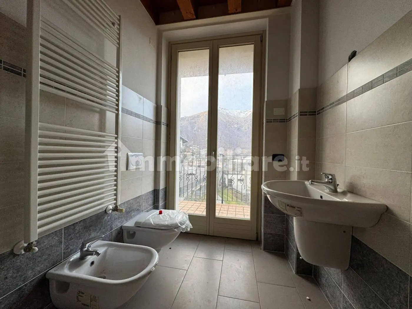 Appartamento in vendita a Oltre il Colle