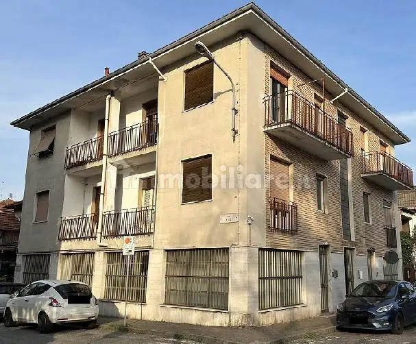 Appartamento in affitto a Valenza