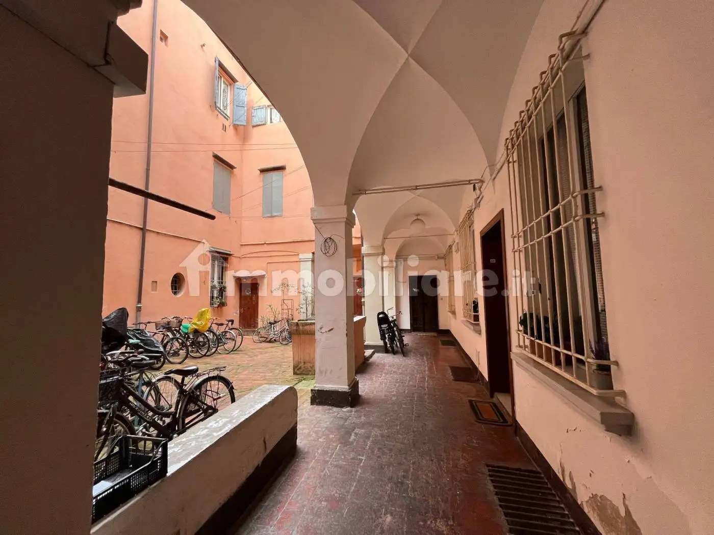 Appartamento in vendita a Bologna