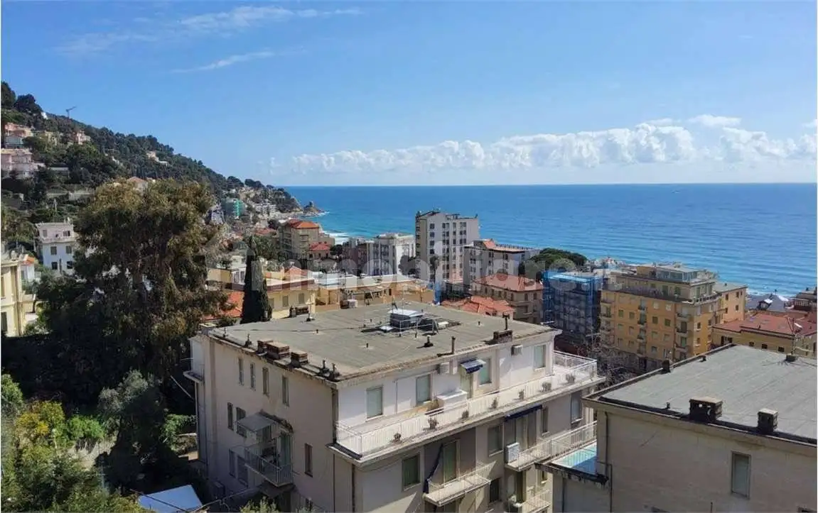 Appartamento in asta a Alassio
