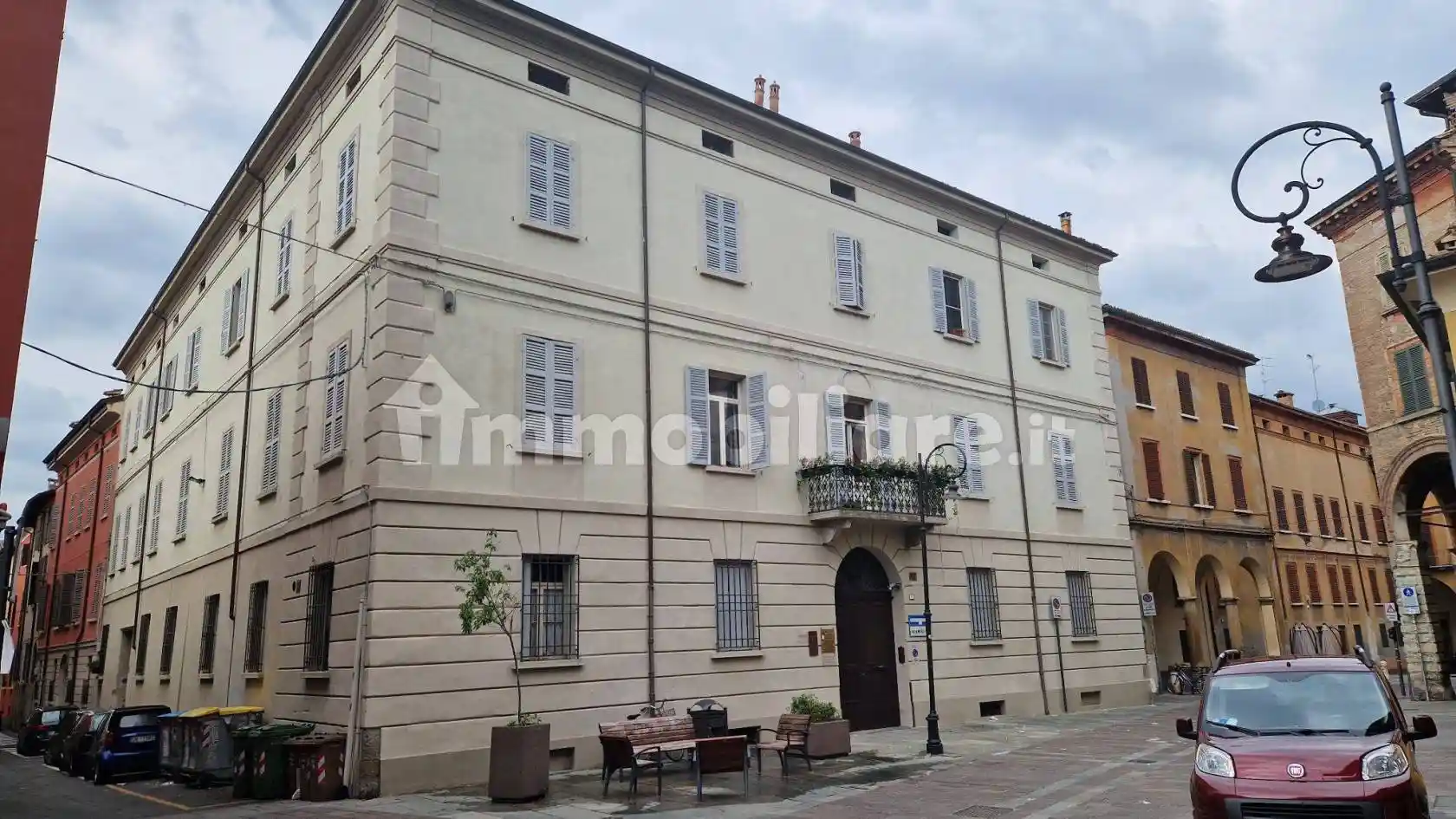 Appartamento in vendita a Reggio Emilia