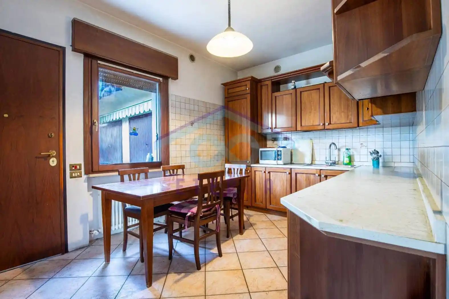 Villa bifamiliare, buono stato, 205 m², Centro, Paese - foto 5