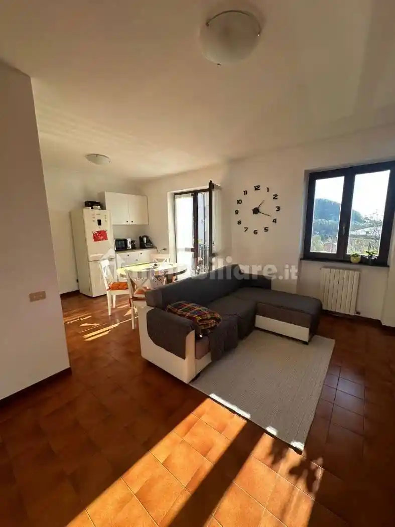 Trilocale via Torba 6, Centro, Carenno - foto 2