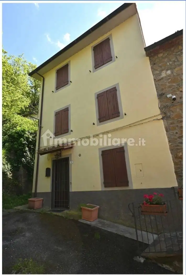 Villa in vendita a Arcidosso