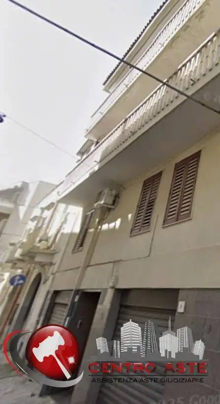 Appartamento in asta a Gravina in Puglia