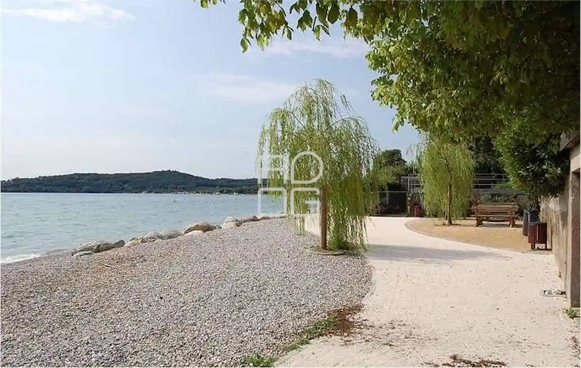 Villa unifamiliare via Guglielmo Marconi, Centro, Padenghe sul Garda - foto 3
