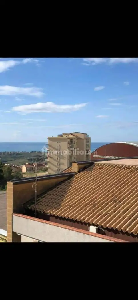 Trilocale via Ugo La Malfa, Via Imera, V. della Vittoria, Via Dante A., Agrigento - foto 2