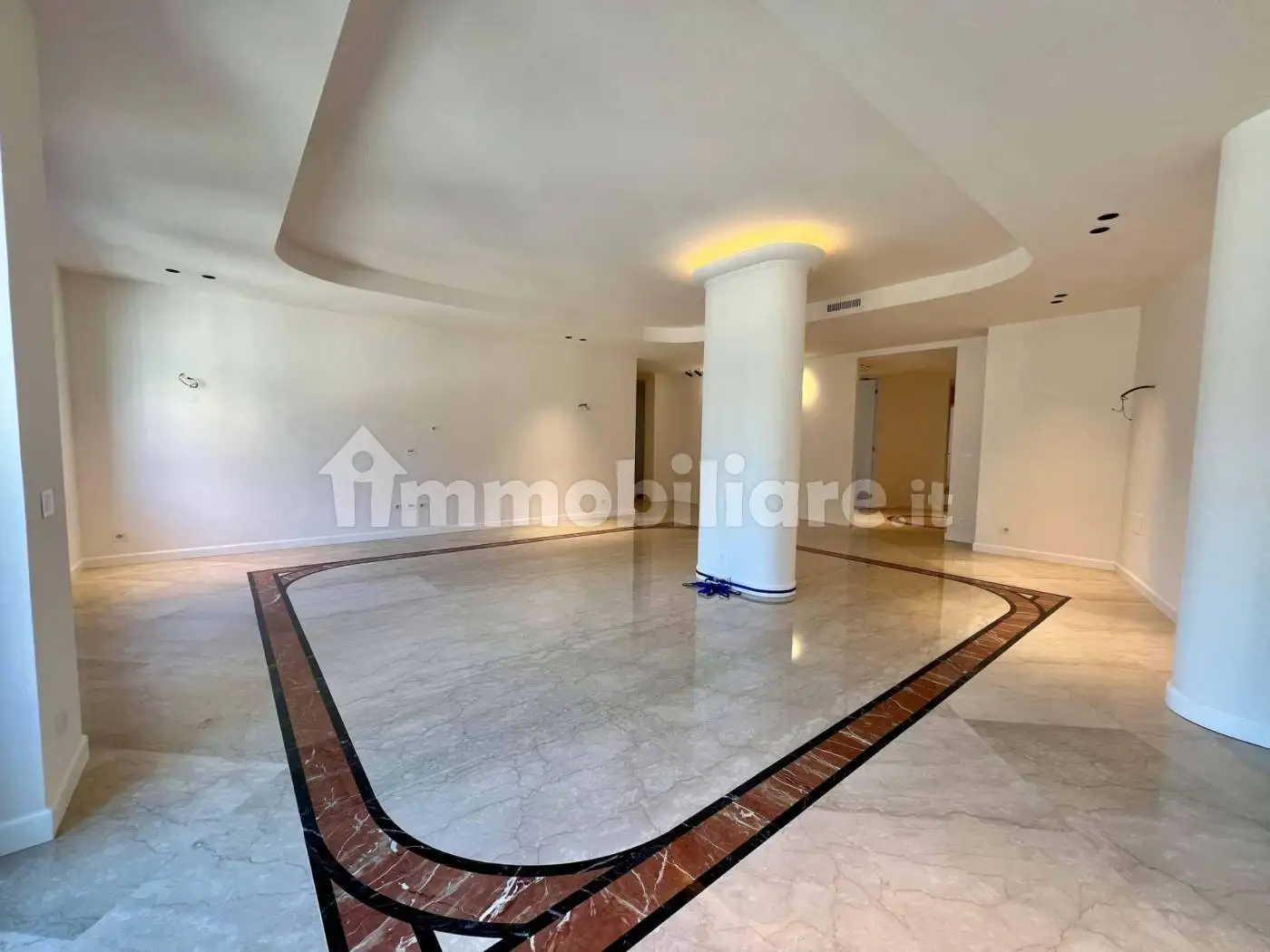 Trilocale via Pietro Verri, San Babila, Milano - foto 5