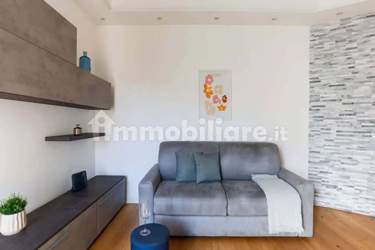 Trilocale via Giovanni Battista Pergolesi, Centrale, Milano - foto 2