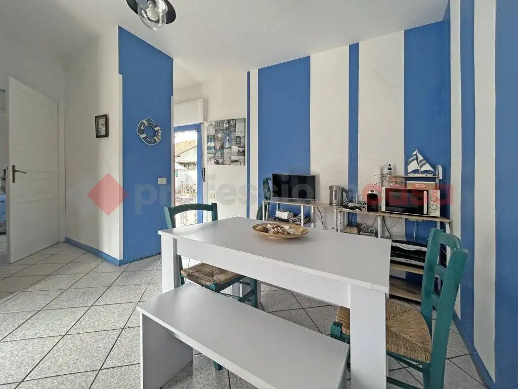 Bilocale viale Lago Maggiore, Villaggi, Castelletto Sopra Ticino - foto 2