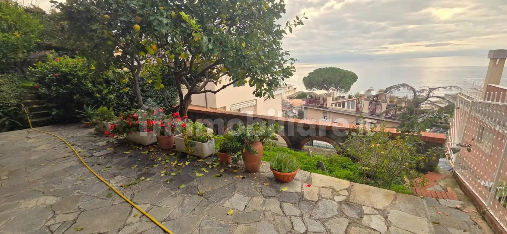 Appartamento in vendita a Bogliasco