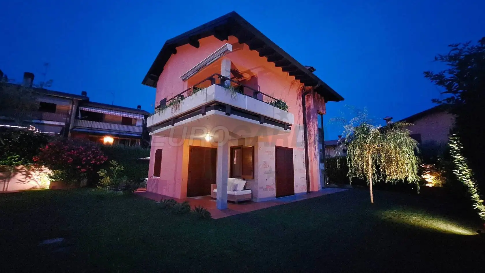 Villa in vendita a Lazise