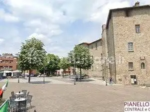 Appartamento in affitto a Pianello Val Tidone