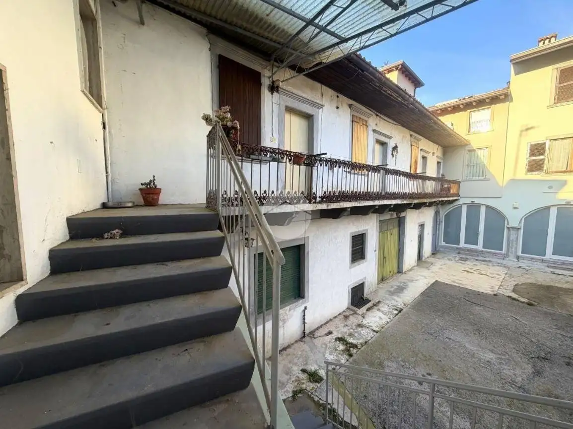 Rustico - Casale in vendita a Entratico