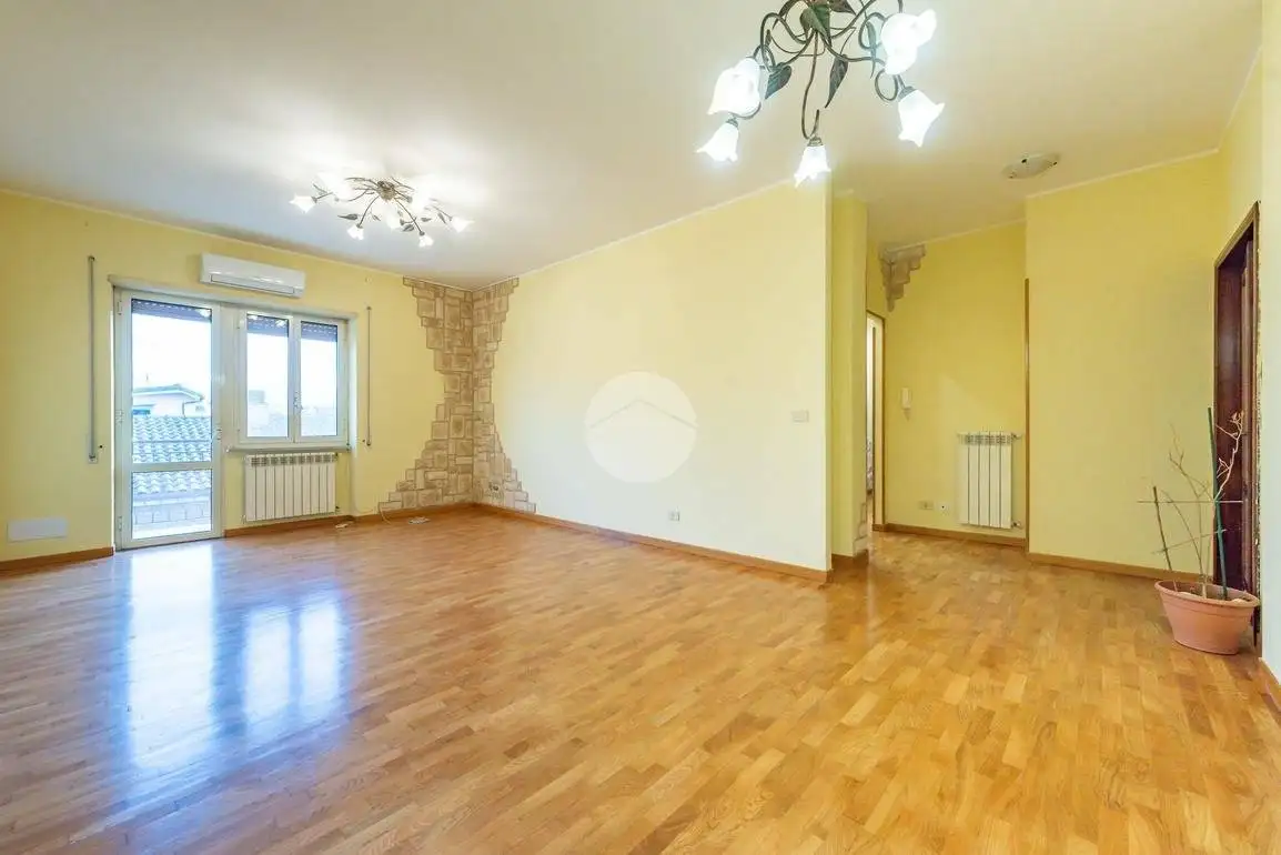 Quadrilocale via Pace del Mela 20, Borghesiana, Roma - foto 2