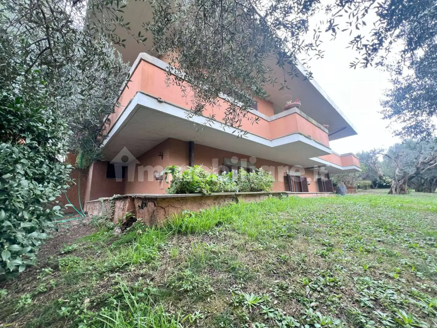 Villa in vendita a Castel Gandolfo