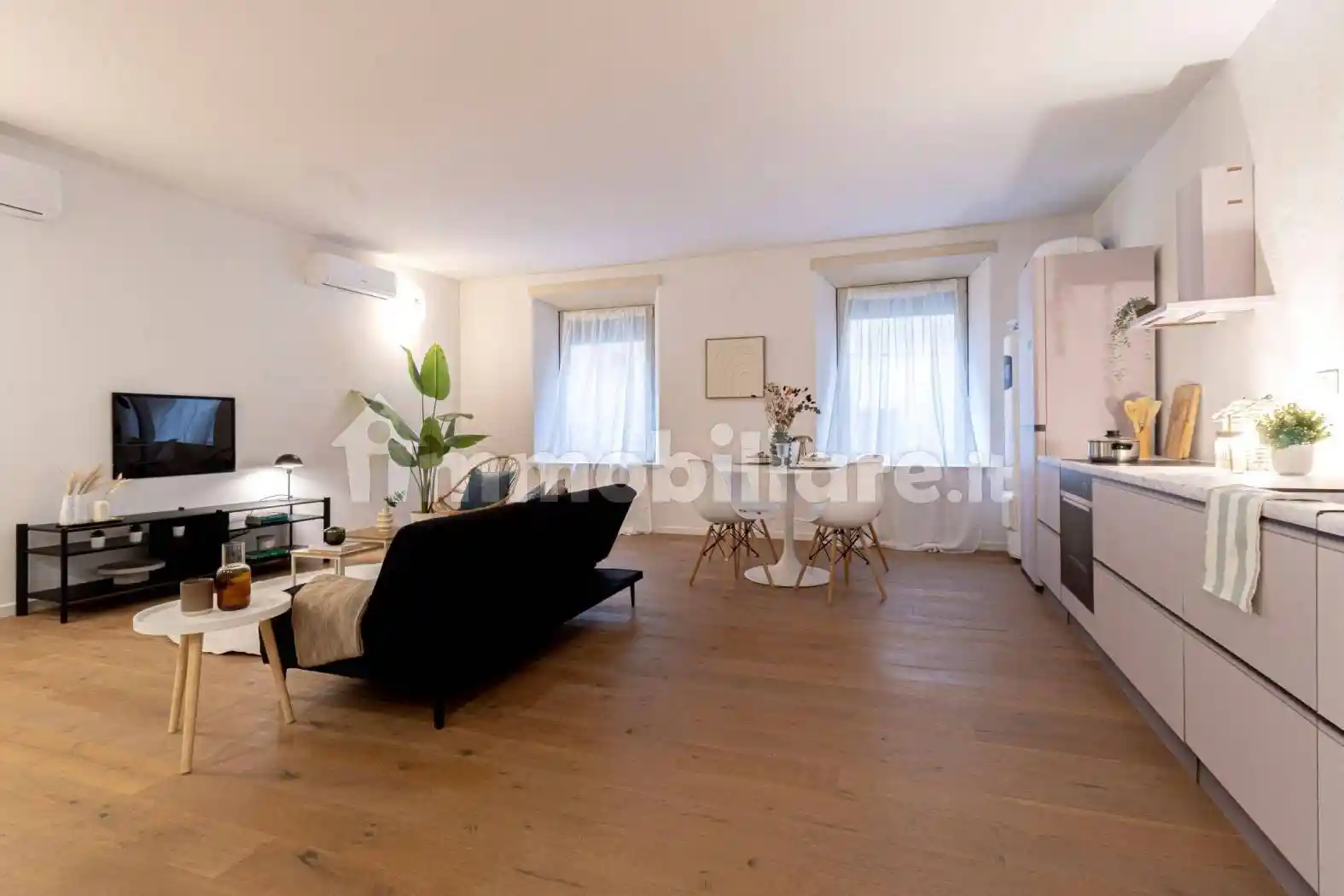 Quadrilocale corso Canalchiaro, Centro Storico, Modena - foto 2