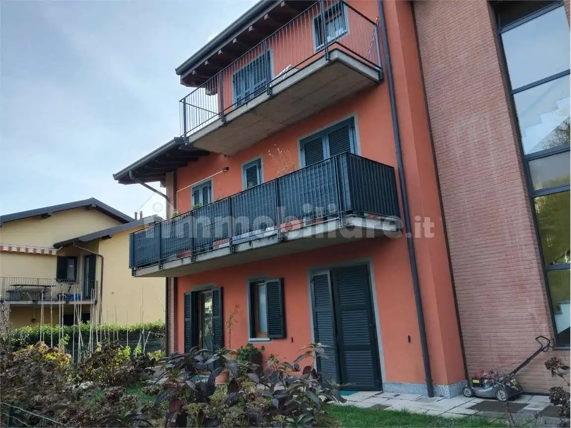 Trilocale buono stato, primo piano, Centro, Appiano Gentile - foto 2