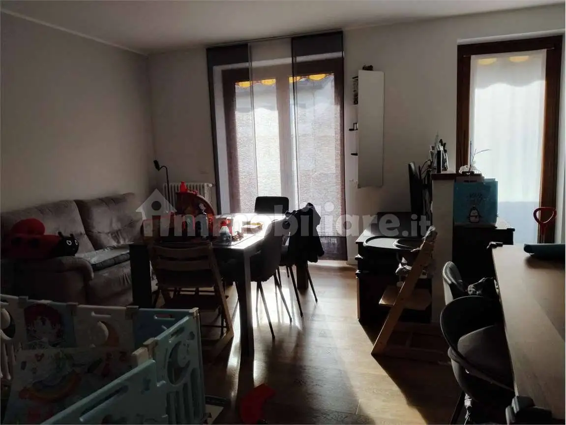 Trilocale buono stato, primo piano, Centro, Appiano Gentile - foto 4