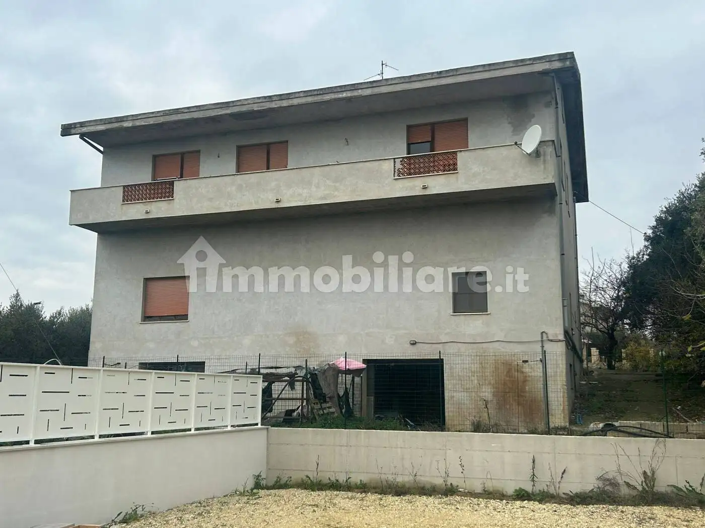 Palazzo - Edificio in vendita a Francavilla al Mare