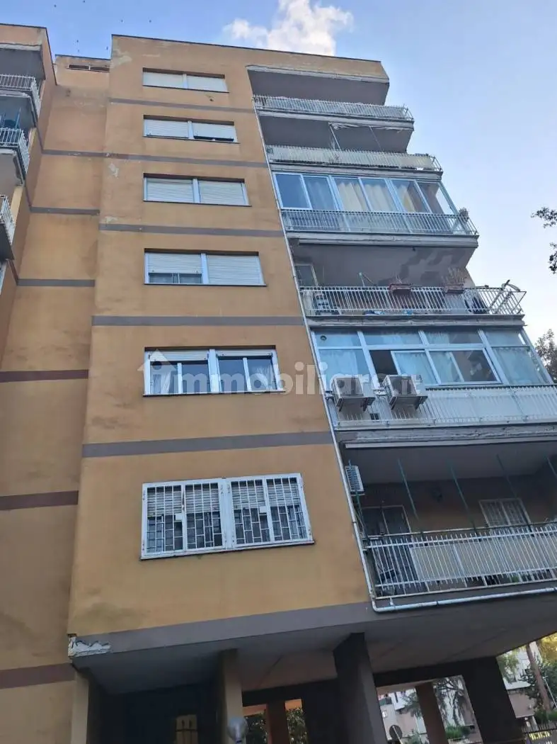 Trilocale via dei Cochi, Torre Angela, Roma - foto 2