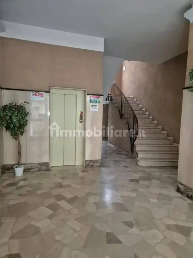 Trilocale via 20 Settembre 37, Centro, Borgosesia - foto 3