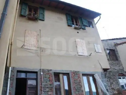 Appartamento in vendita a Reggello