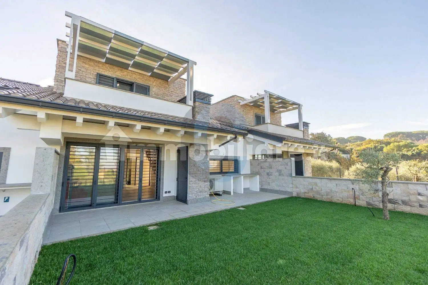 Villa in vendita a Monte Porzio Catone