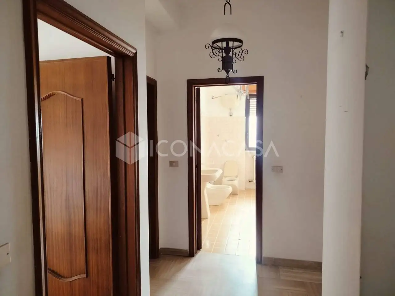 Trilocale via Padre Michele Accolti Gil, Centro, Conversano - foto 3