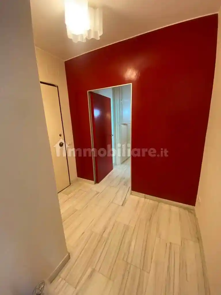 Quadrilocale ottimo stato, quarto piano, Porto Vecchio, Sanremo - foto 3