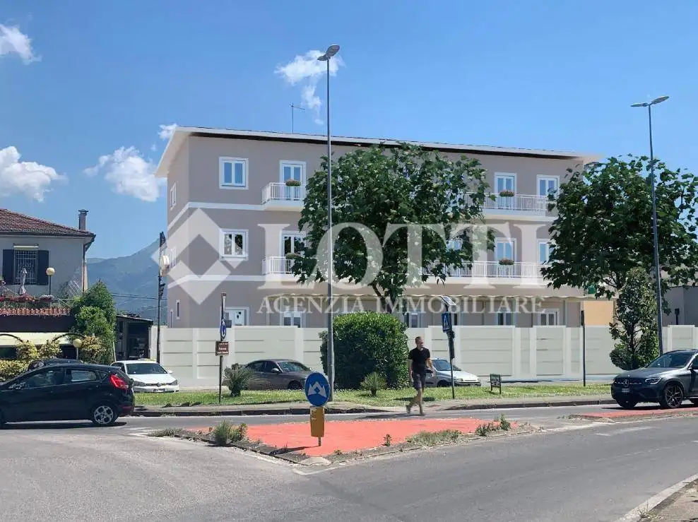 Appartamento in vendita a Camaiore