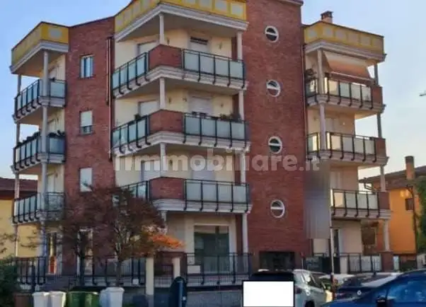 Appartamento in asta a Trezzano sul Naviglio