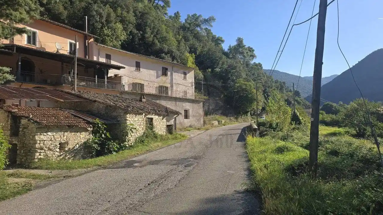 Terratetto unifamiliare Località Valleludra, 34, Arrone - foto 2