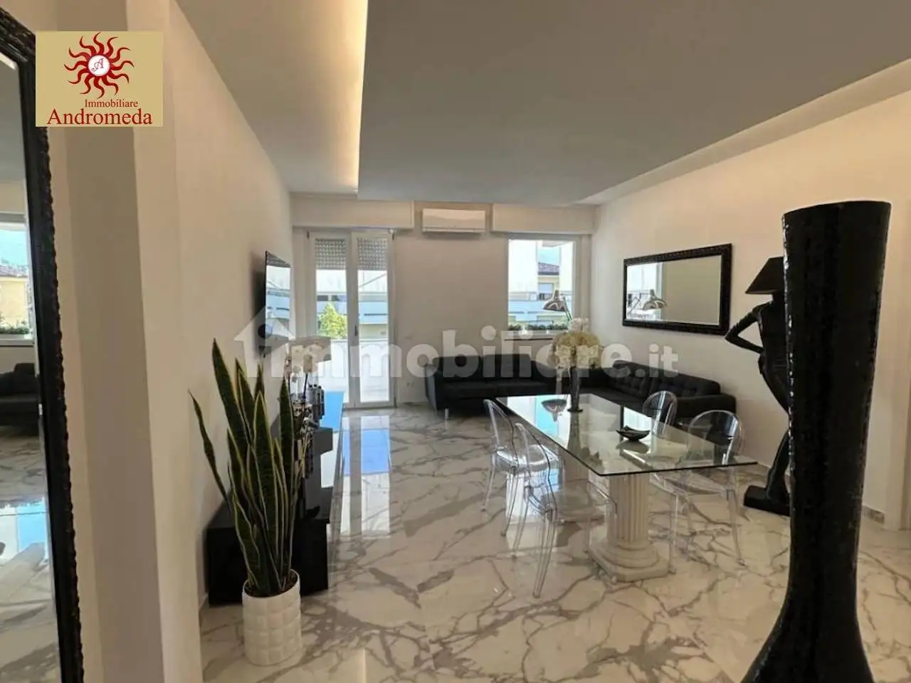 Appartamento in vendita a Forte dei Marmi