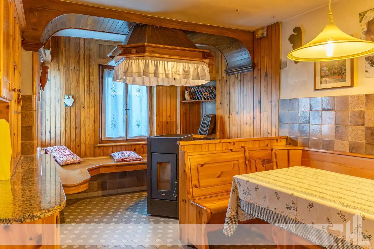 Casa indipendente in vendita a Longarone