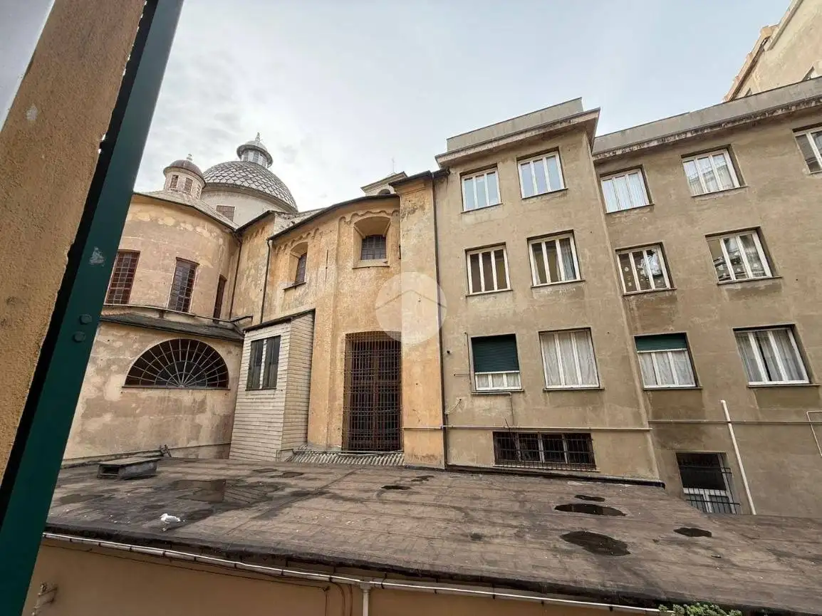 Appartamento in vendita a Genova