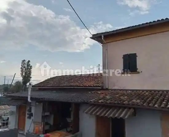 Appartamento all'asta via Pratonera, Cadelbosco di Sopra - foto 2