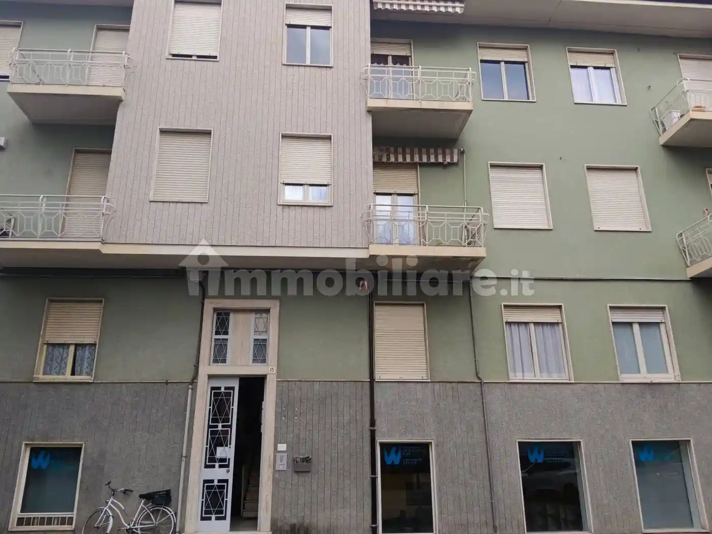 Trilocale via Antonio Stoppani 15, Centro, Cuneo - foto 4