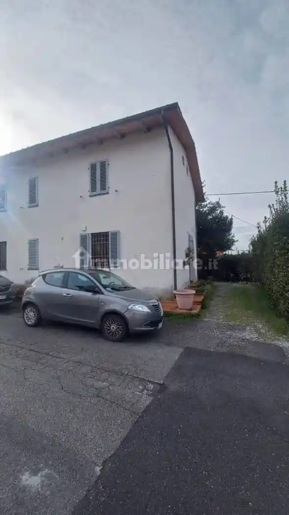 Casa indipendente in vendita a Montecarlo