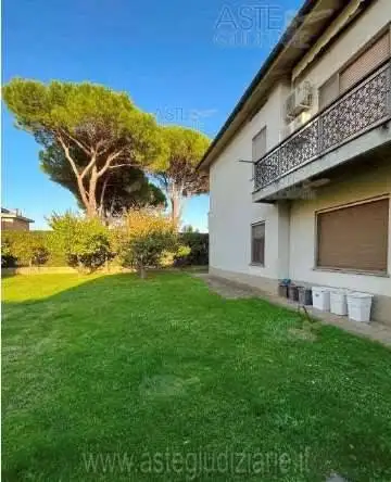 Appartamento in asta a Santa Croce sull'Arno