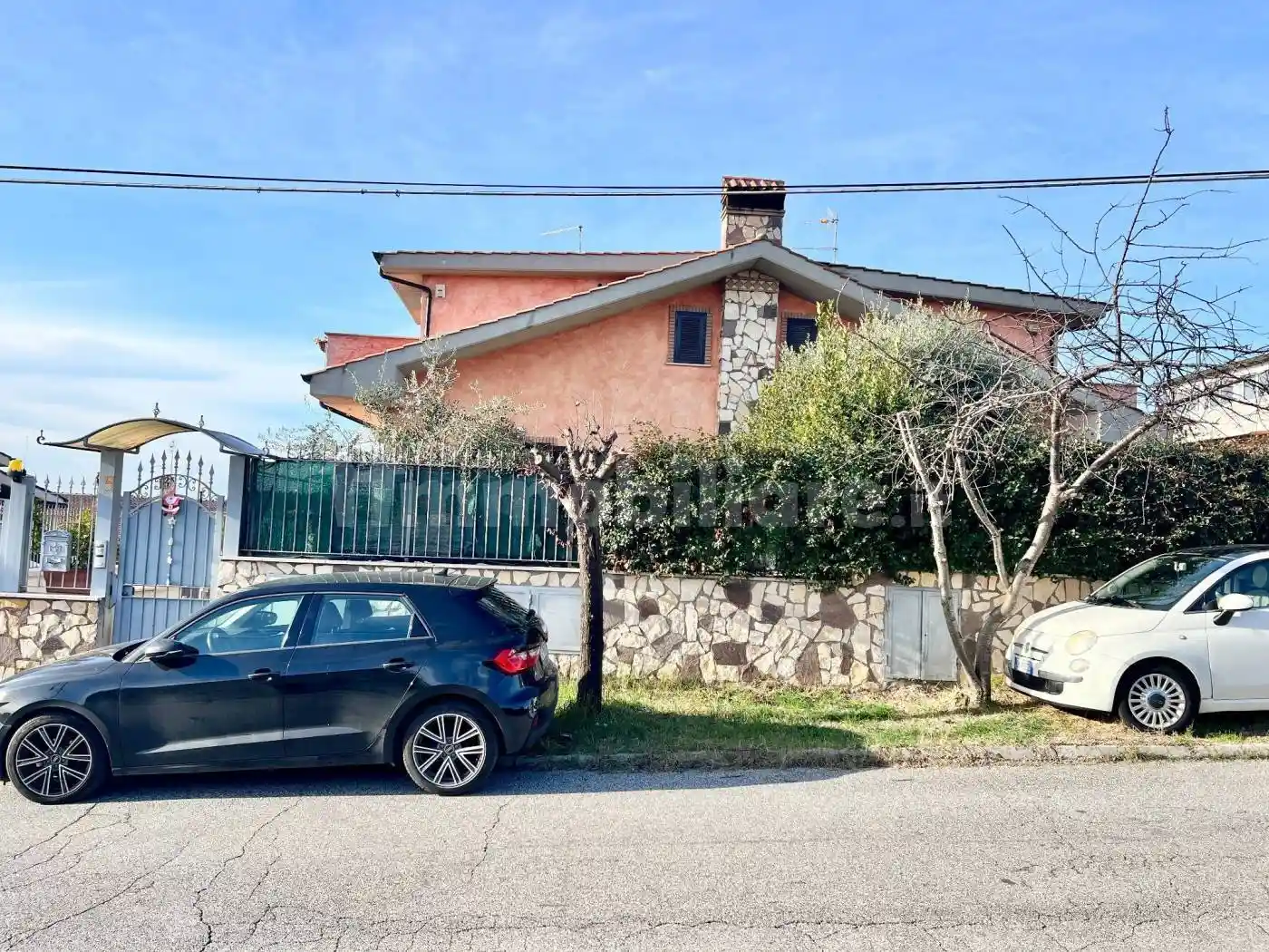 Villa plurifamiliare via Gian Lorenzo Bernini, Pichini, Guidonia Montecelio - foto 2