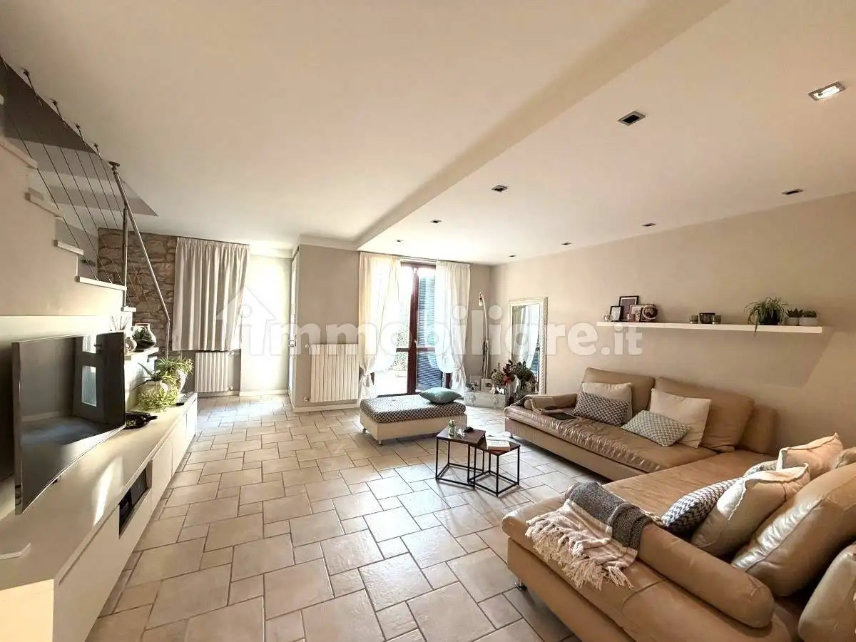 Villetta a schiera in vendita a Cellatica